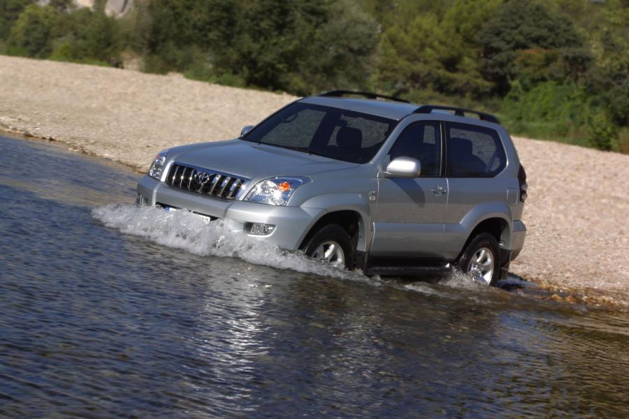 Toyota Land Cruiser 2003 года  (фото 107 из 192)
